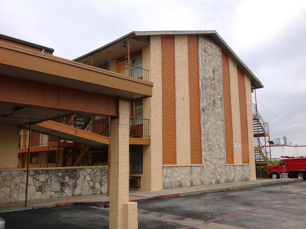 Express Inn Fort Worth Buitenkant foto